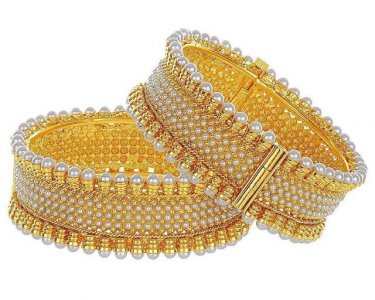 Indian Bollywood Traditional Gold Plated Faux Pearl Bridal Bangle Set